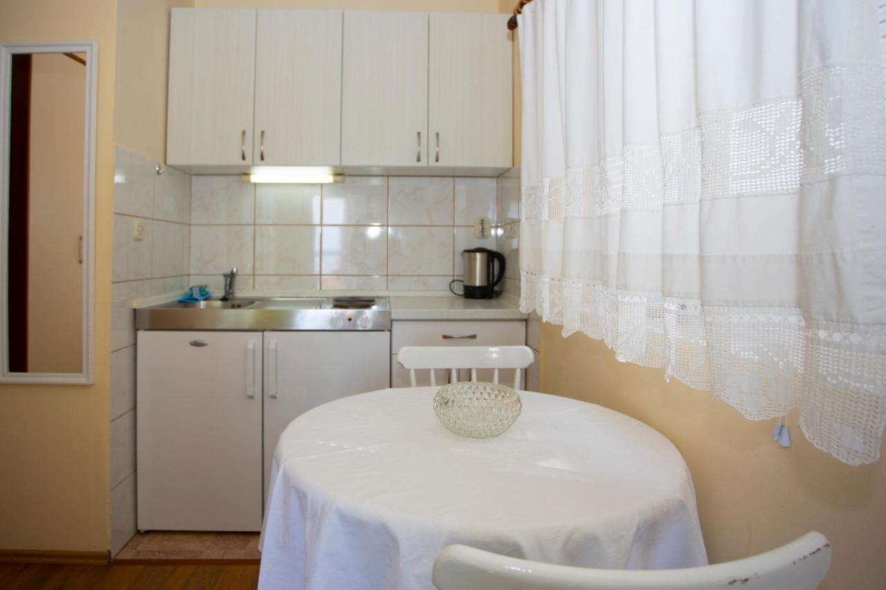 Apartmani Miki ポドゥゴラ エクステリア 写真