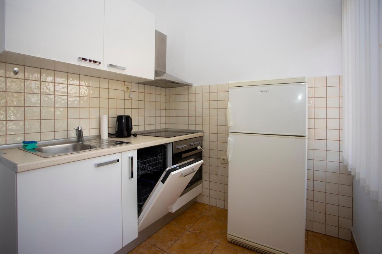 Apartmani Miki ポドゥゴラ エクステリア 写真