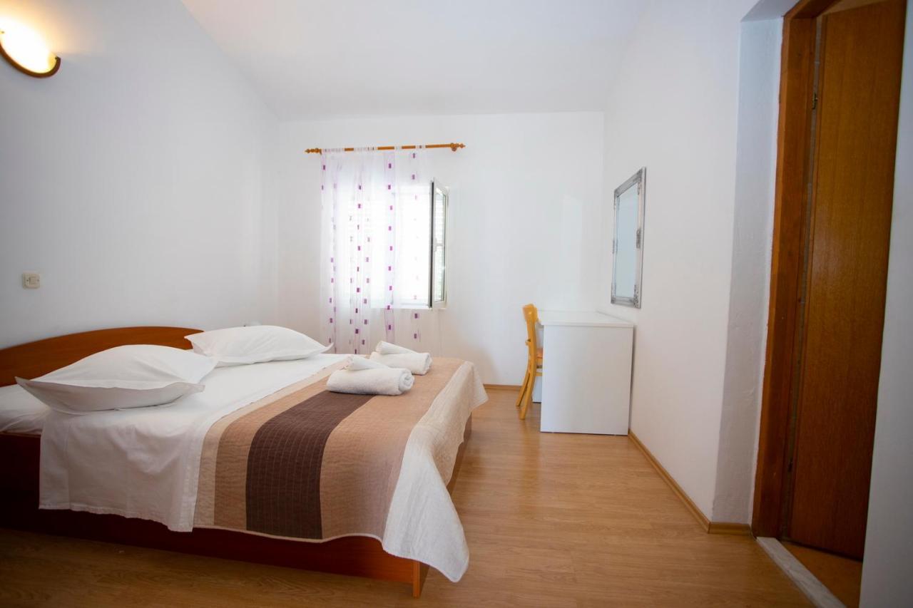 Apartmani Miki ポドゥゴラ エクステリア 写真